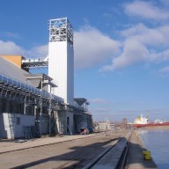 P.U.P. Elewator Ewa- 2009/2011 r.
Konstrukcja stalowa wieży technologicznej z taśmociągami (h=46 m).
Obiekt posadowiono na 746 szt. pali żelbetowych.